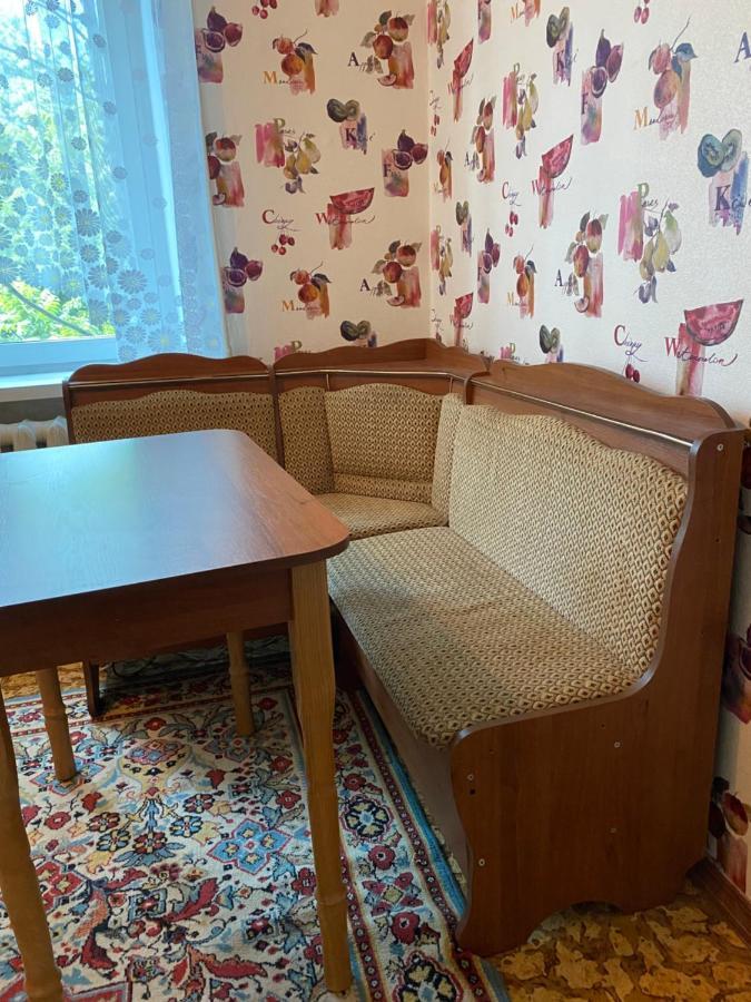 В Самом Центре Myrhorod Esterno foto